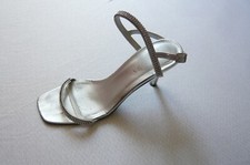 ESCADA Riemchen Pumps 38 silber mit Swarovski Steinchen