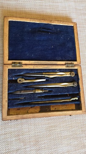 Antiker zirkelkasten - antiker,