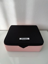 Prada Beauty Tasche