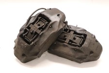 VW 7P Touareg II 3.0 TDI Bremse Bremssättel vorne orig. VW 7P6615105AE