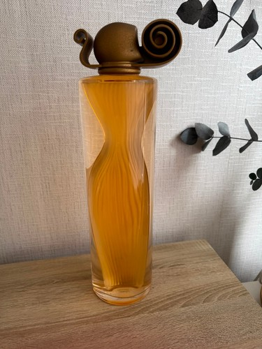 Großfactice von givenchy - großfactice,