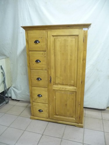 8010 alter brotschrank - ,