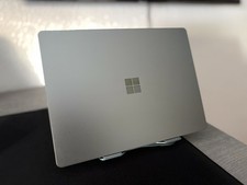Microsoft Surface Laptop Go 2