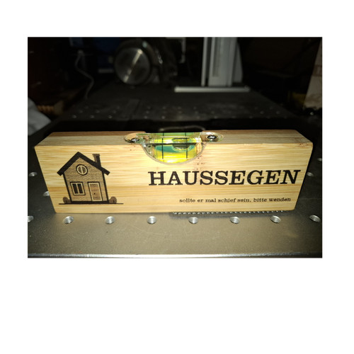 Bieröffner mit wasserwaage - bieröffner,