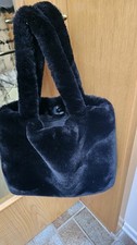 Pelz Tasche schwarz