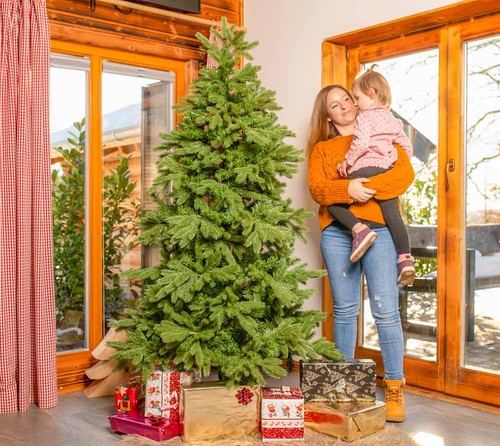 Weihnachtsbaum künstlicher