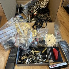 Karton mit Teile Ersatzteile