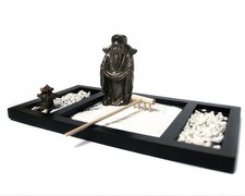 Zen - Garten mit Hausgotte