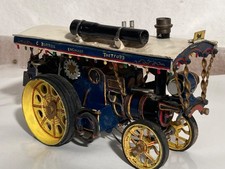 Großer Kratzer gebauter