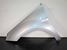 Mercedes W245 Vor-Mopf Kotflügel Links A1698800518 A1698800718 Polarsilber 761