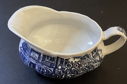 Sauciere kutschenmotiv royal - sauciere,