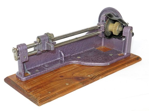 Spitzmaschine