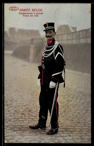 Gendarmerie cheval tenue - a,