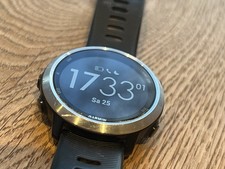 Garmin Forerunner 645 Music GPS Smartwatch mit Originalverpackung