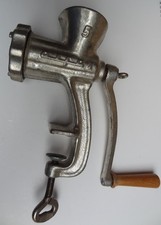 Alter vintage Fleischwolf Alfa 5