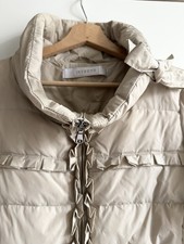 Schöne Damen INTREND (Max