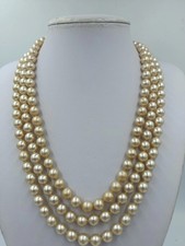 Lange Perlenkette cremefarben