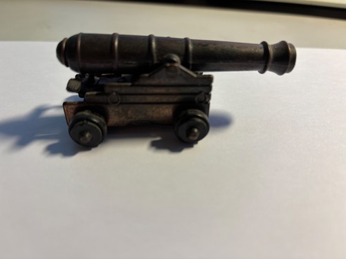 Kanone bleistiftanspitzer - kanone,