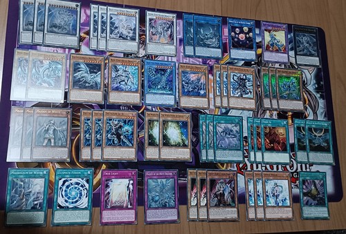 White dragon deck - yu-gi-oh!,
