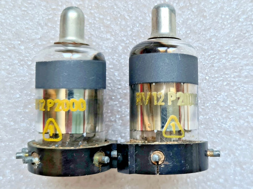 Rv12p2000 elektronenröhren - 2x,