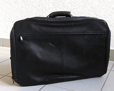 schwarzer Lederkoffer 49x36x19 viele Fächer Schloss