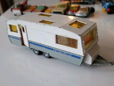 Vintage Spielzeug Wohnwagen