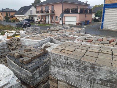 Gebrauchte pflaster - gebrauchte,