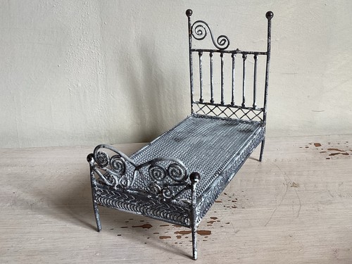 Antike puppenstube gepresstes - antike,