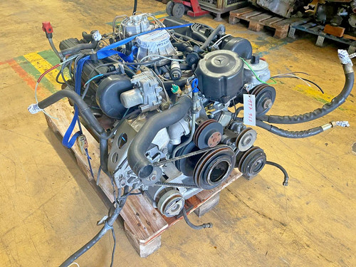 Mercedes r107 560 motor mit - 560,