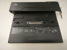 Netzteil und Docking Station