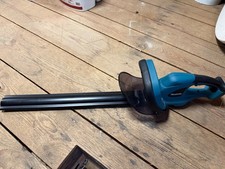 Makita Akku Heckenschere DUH523 solo