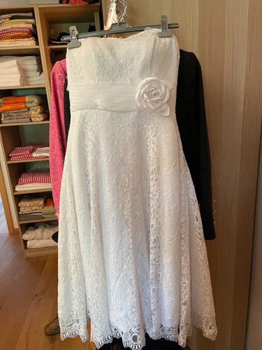 Weisses corsagenkleid aus - corsagenkleid,