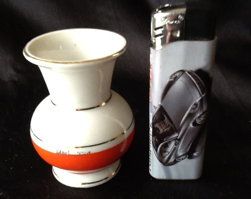 Mini vase porzellan signiert - porzellan,