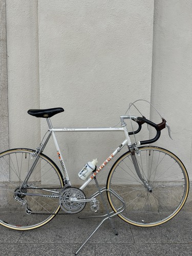 Peugeot prestige pro10 - peugeot,