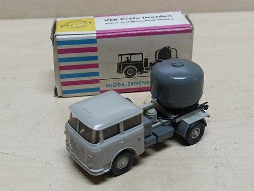 Veb prefo skoda - veb, zugwagen