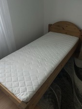 Hohes Holzbett 90x200 Bettrahmen wählbarem Zubehör Seniorenbett Gästebett Holz