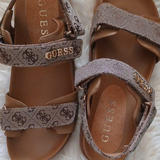 GUESS Damen Sandalen Riemchen