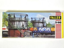 Lot 7195 - Faller B-940 Bausatz Stadt-Gasspeicher, vollständig - neuwertig