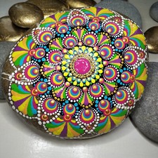 XL-Mandalastein, 16 cm, bunt, Handarbeit, Einzelstück, Naturstein Bodensee, Deko