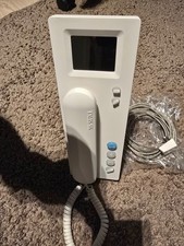 SSS Siedle HTSV 811-0 w SSS Haustelefon Standard Video mit Tischzubehör 