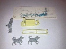 529 J2) POCKETS TOYS K92 89