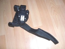 Elektronisches Gaspedal Gaspoti Opel Astra G / H 9157998 BK