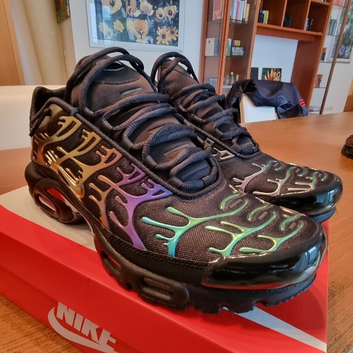 Nike plus premium - oil, slick