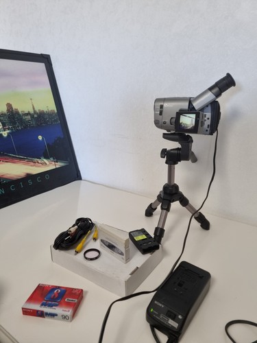 Sony handycam video8 camcorder - sony,