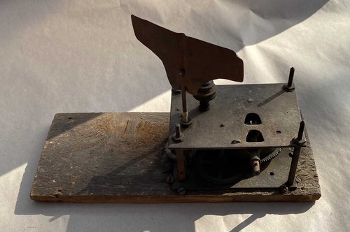 Großes antikes uhrwerk - großes,