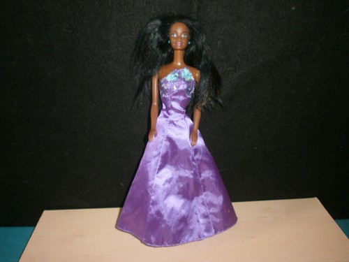 Barbie dunkelhäutige puppe - barbie,