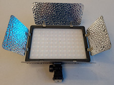 Mettle SL-240C Film und Fotolicht, Kopflicht, Blitzfuß, viele Farbeinstellungen