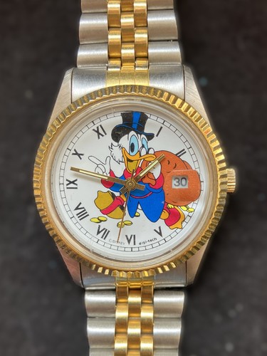Donald duck characterwatch - duck,