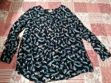 Edle Bluse Viskose Krepp Triangle s.Oliver 52 wie neu gemustert