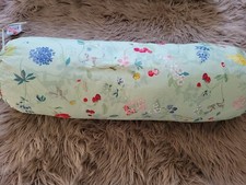 *Neu* Pip Studio Nackenrolle